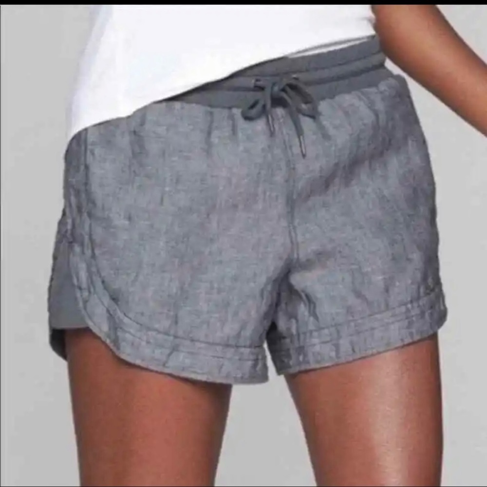 Athleta Bali 100% linen shorts sz 10